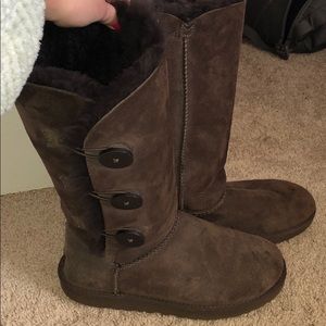 Ugg Bailey Button Triple || Boot
